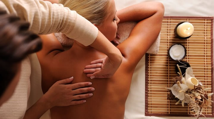 benefícios da massagem nuru
